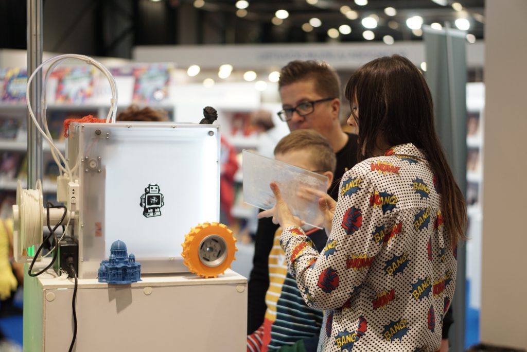 Presentation of project’s results at fair “Mokykla” — photo 5 of 10