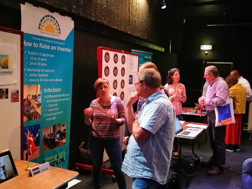 Final project event in the Netherlands — photo 10 of 12